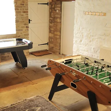 Vivers Mill Pickering